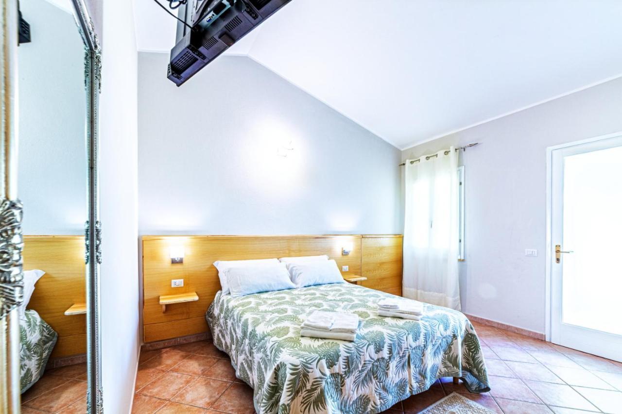 Agriturismo Is Cortillaris Кабрас Экстерьер фото